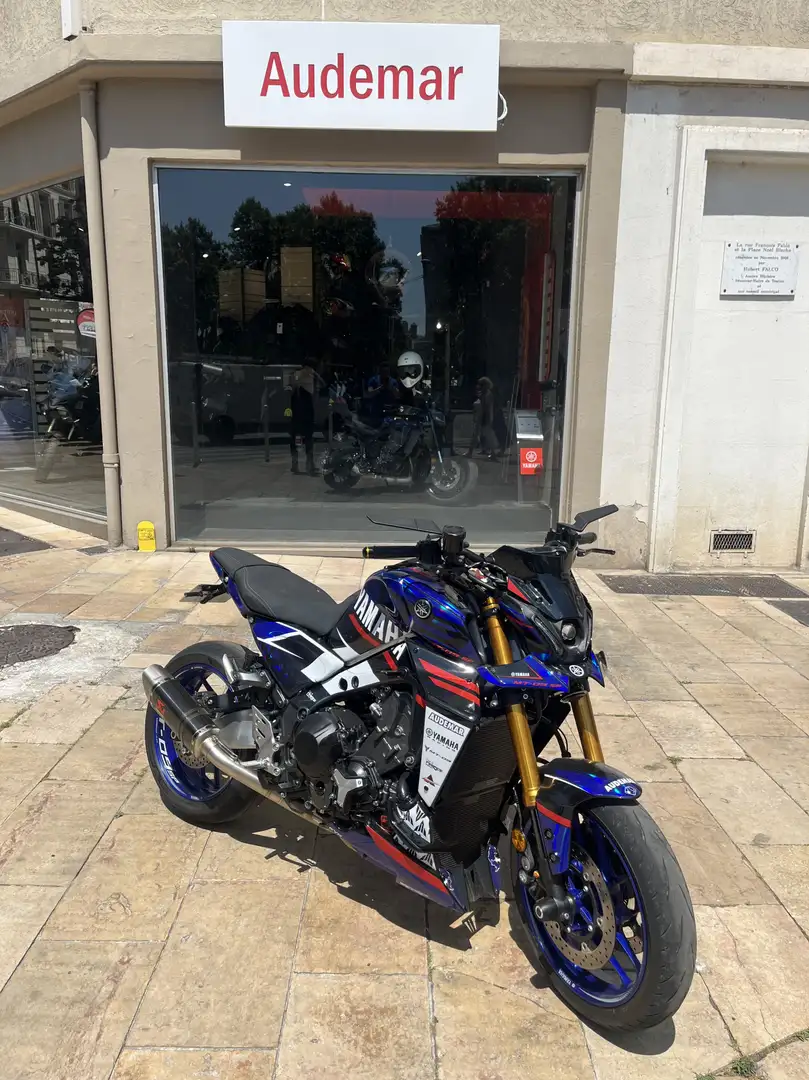 Yamaha MT-09 - 2