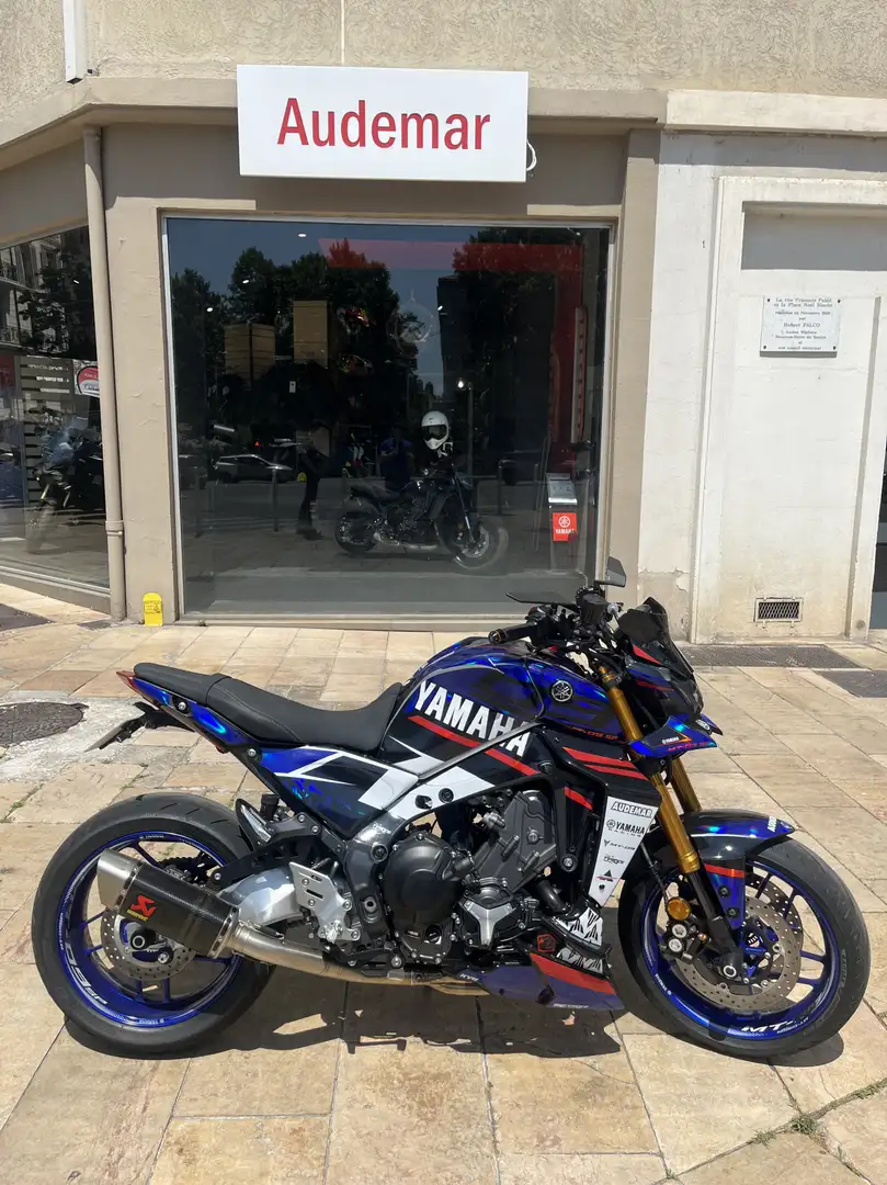 Yamaha MT-09 - 1