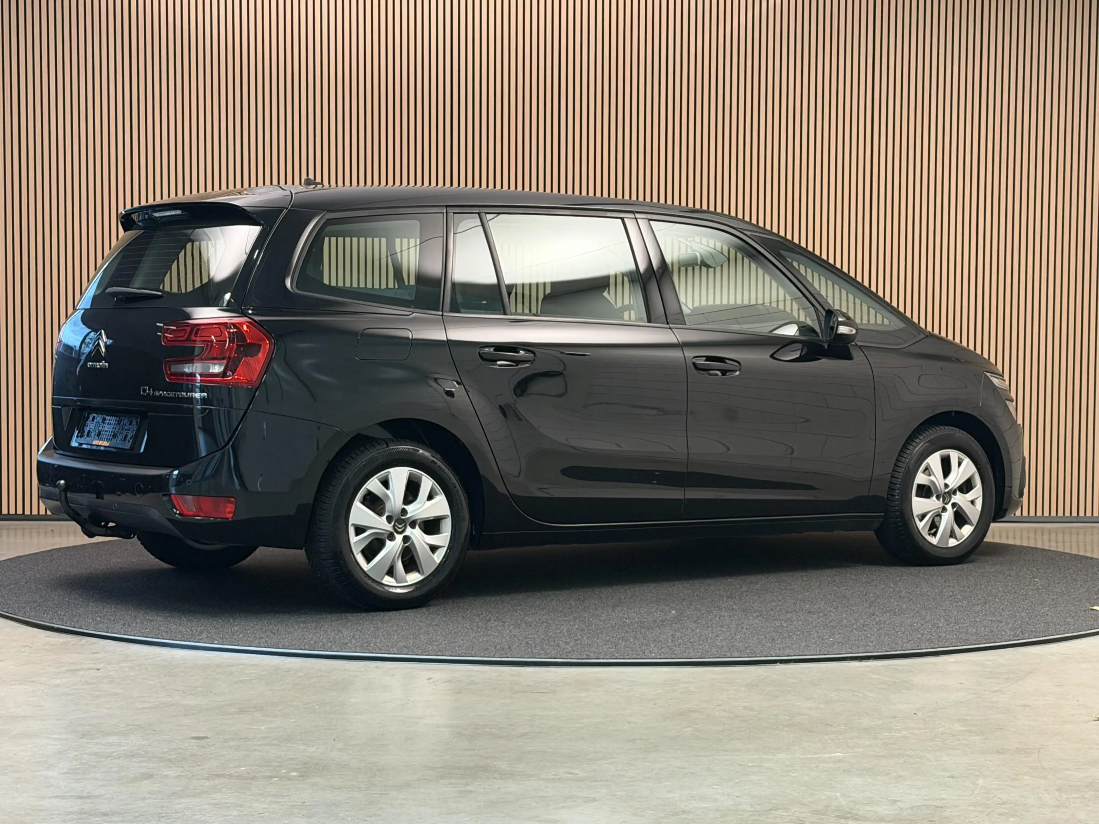 Citroen Grand C4 SpaceTourer 1.2 PureTech 130PK Feel | Trekhaak | Carplay | Ecc — photo 3
