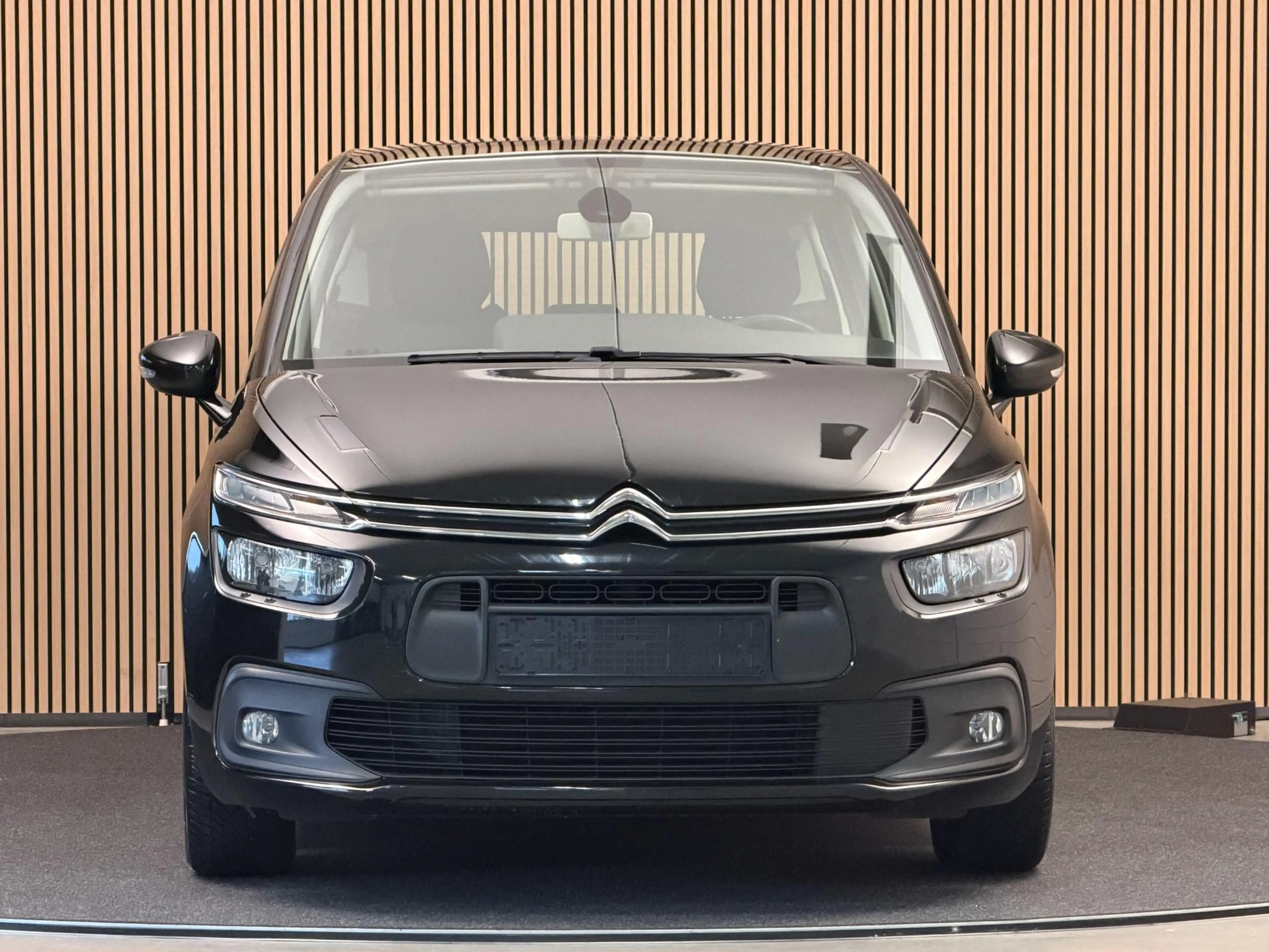 Citroen Grand C4 SpaceTourer 1.2 PureTech 130PK Feel | Trekhaak | Carplay | Ecc — photo 2