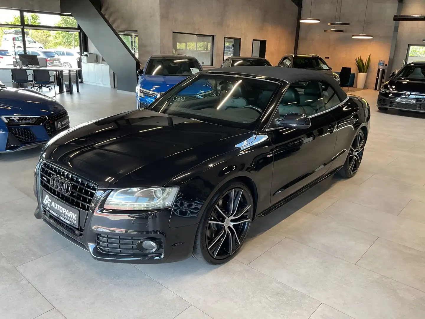 Audi A5 Cabrio 3.0 TDI qu. 3x S line ACC B&O Navi+ Schwarz - 2