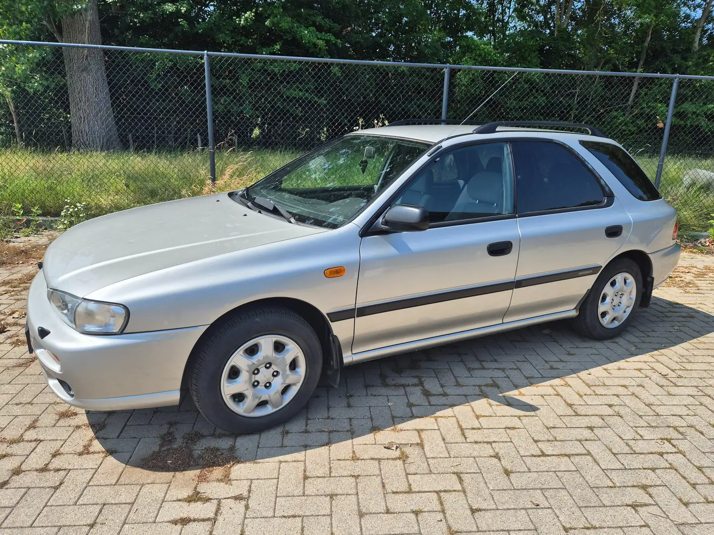 Subaru Impreza Impreza 2.0 GL AWD Beige - 1