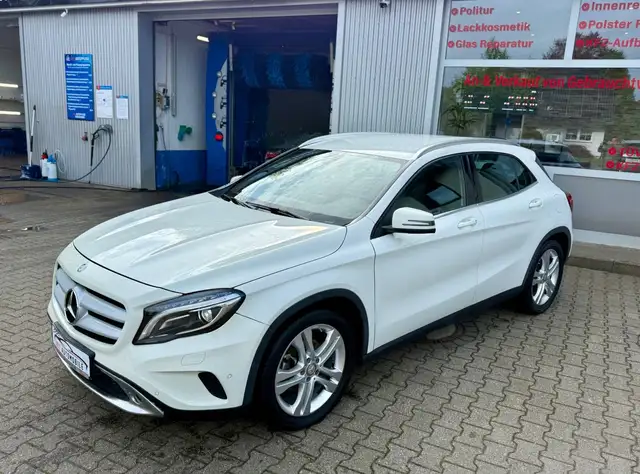 Mercedes-Benz GLA 200 GLA GLA 200