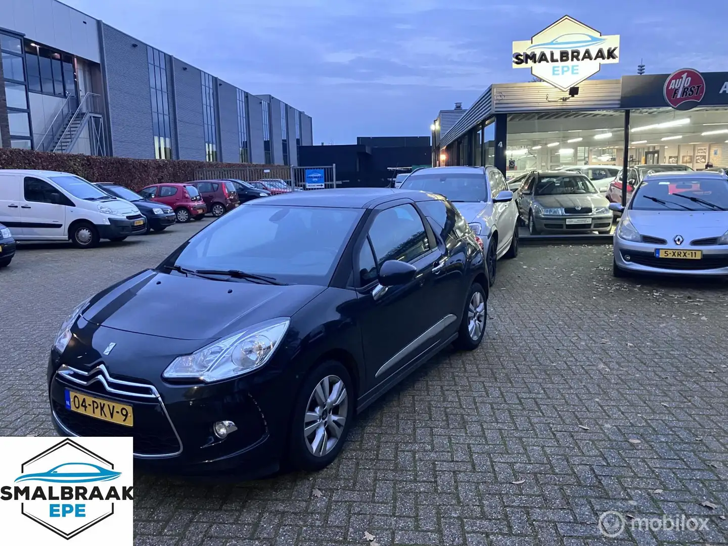 Citroen DS3 1.6 VTi So Chic Climatecontrol Automaat Negru - 1
