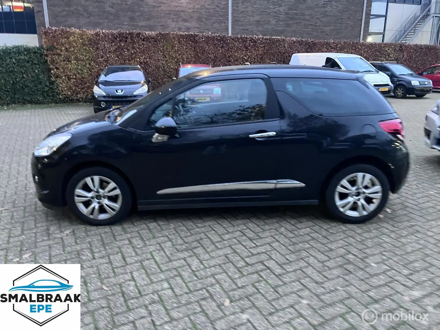 Citroen DS3 1.6 VTi So Chic Climatecontrol Automaat Negru - 2