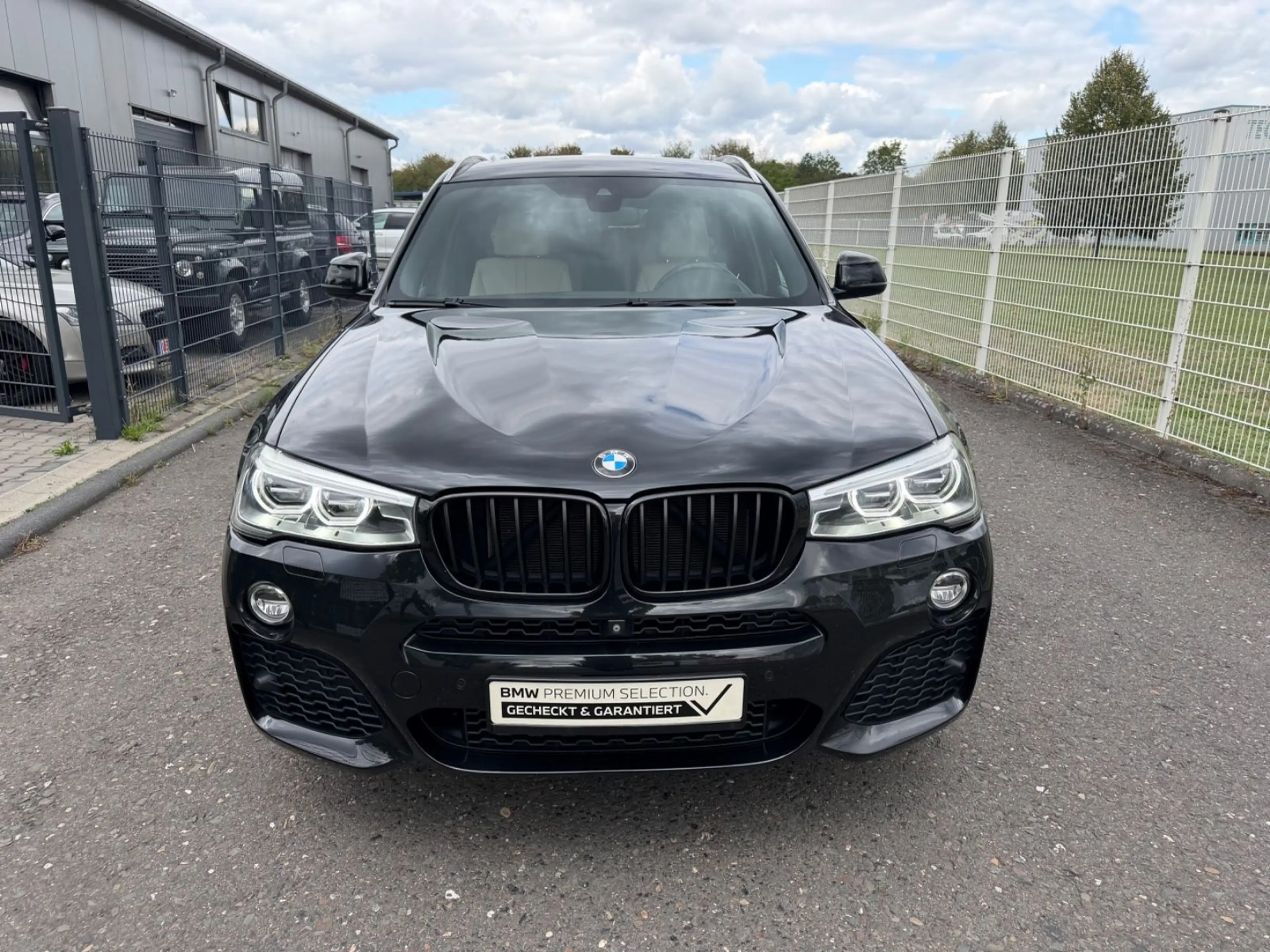 BMW X3 xDrive 35i M-Sport Navi/H-K/Panorama/Bi-Xenon — photo 15