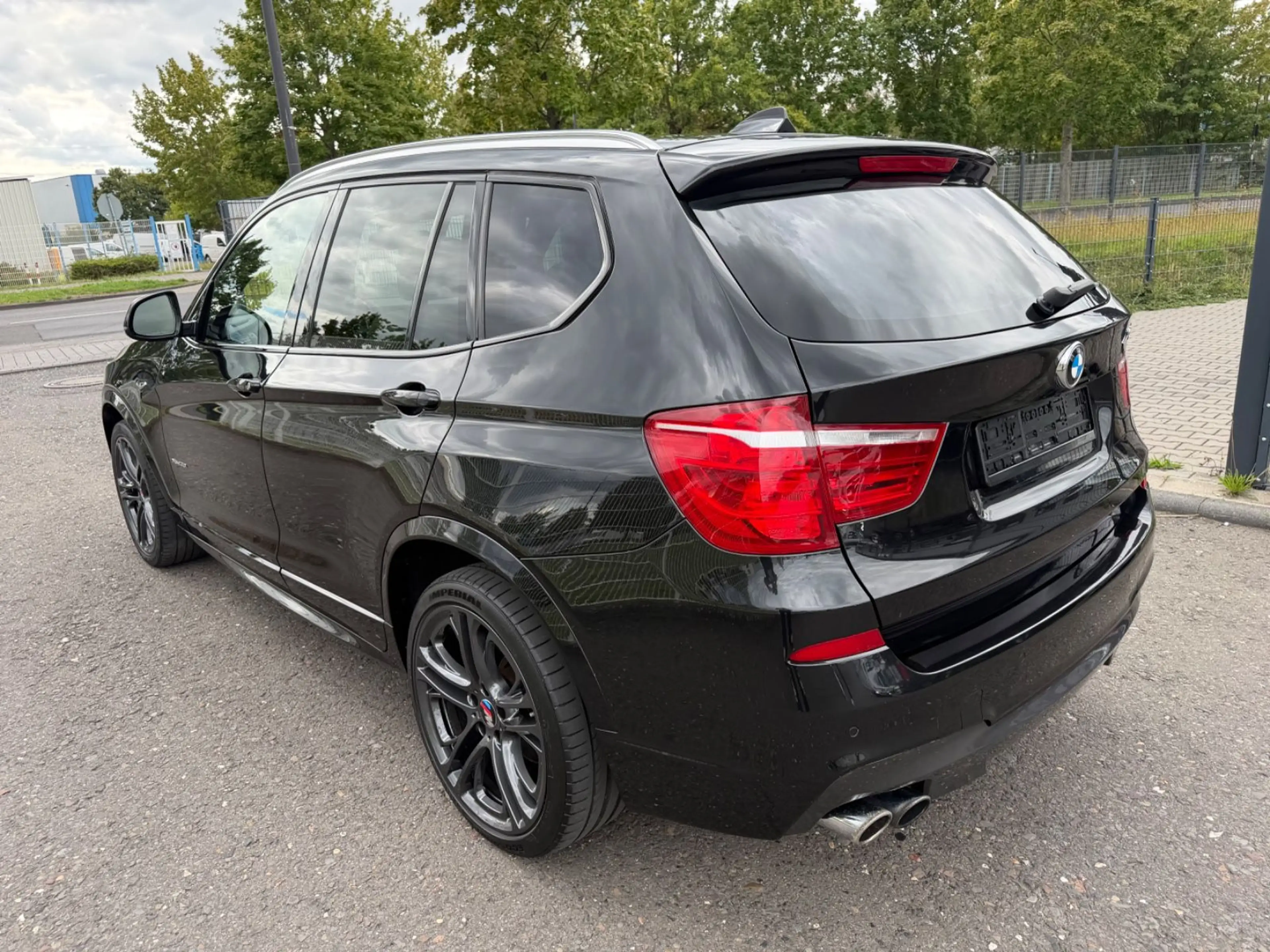 BMW X3 xDrive 35i M-Sport Navi/H-K/Panorama/Bi-Xenon — photo 10