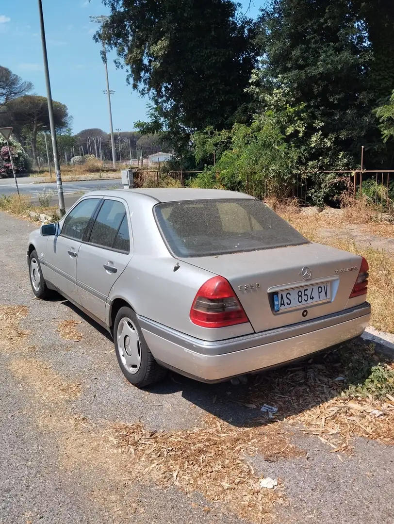 Mercedes-Benz C 250 td Elegance - 2
