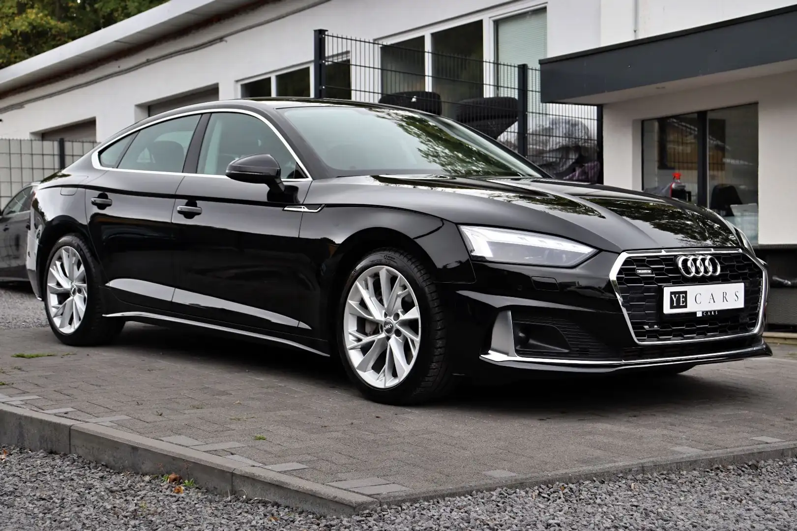 Audi A5 Sportback 45 TFSI quattro Advanced MATRIX*RFK Noir - 2