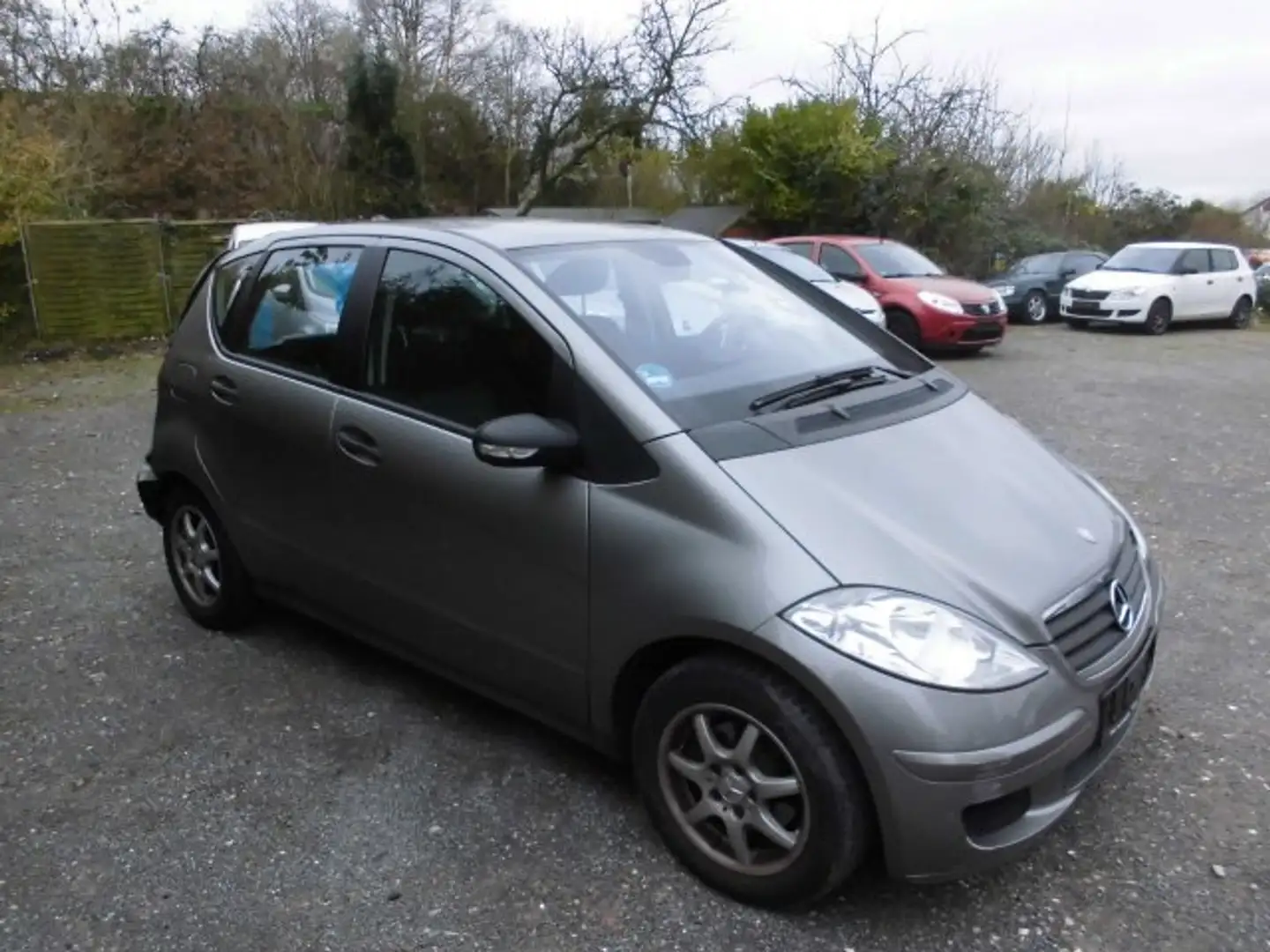 Mercedes-Benz A 150 Classic Heckschaden Grau - 2