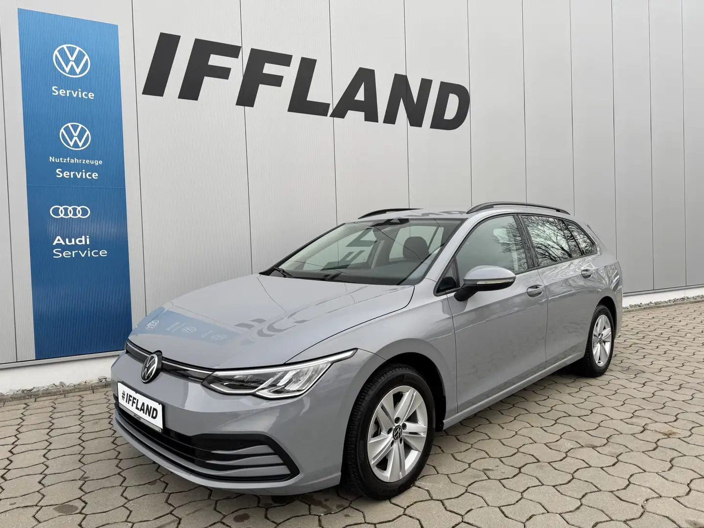 Volkswagen Golf Variant VIII 1.0 eTSI*LIFE*DSG*NAVI*ACC* Gris - 1