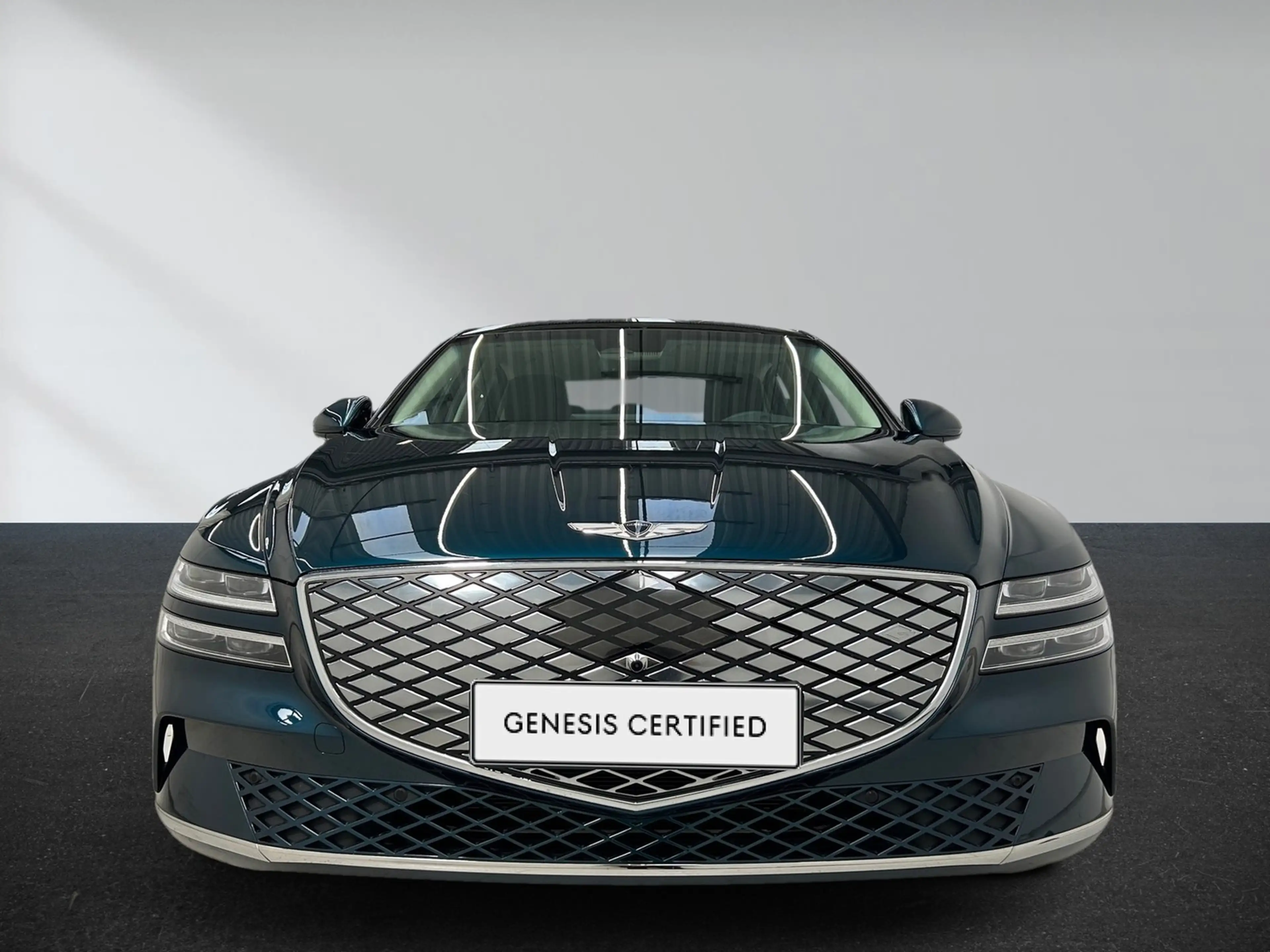 Genesis G80 Elektro 87,2 kWh Luxury DCC/ACC/HEADUP — photo 2