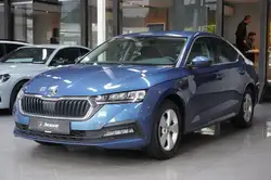 Skoda Octavia 1.5 TSI ACT Ambition LED ACC SHZ AHK