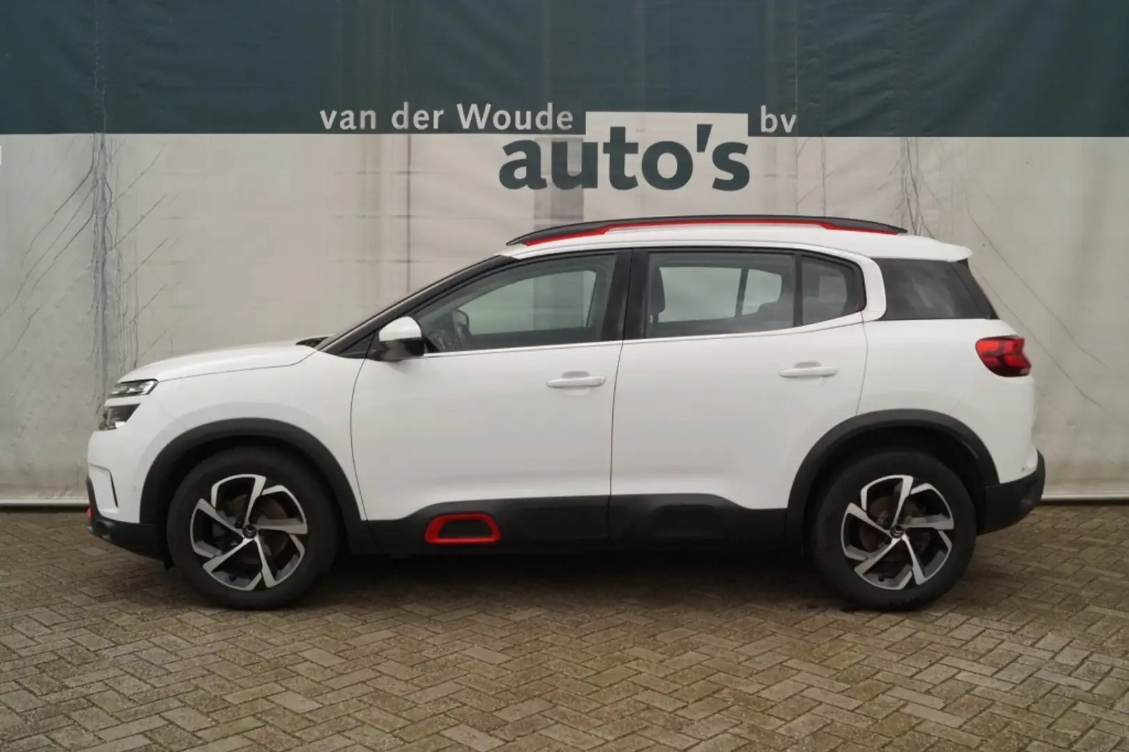 Citroen C5 Aircross 1.5 BlueHDi 130pk Business -NAVI-ECC-PDC-CAM-DAB- Wit - 1