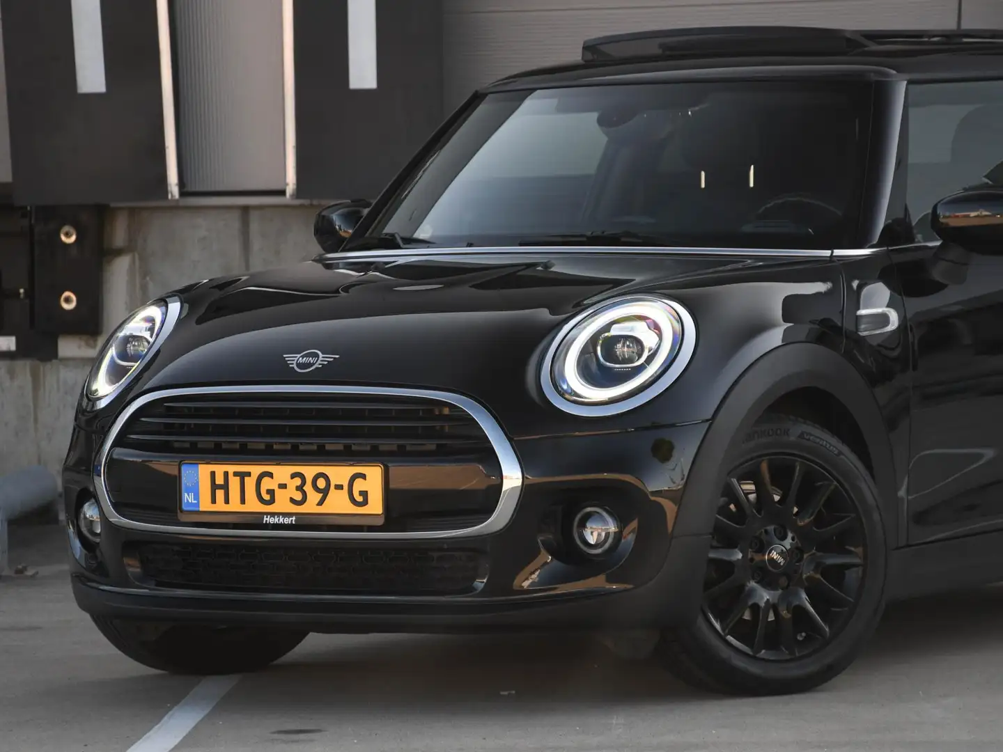 MINI Cooper Mini 1.5 136pk PANO-DAK | CRUISE | PDC ACHTER | DA Negro - 2