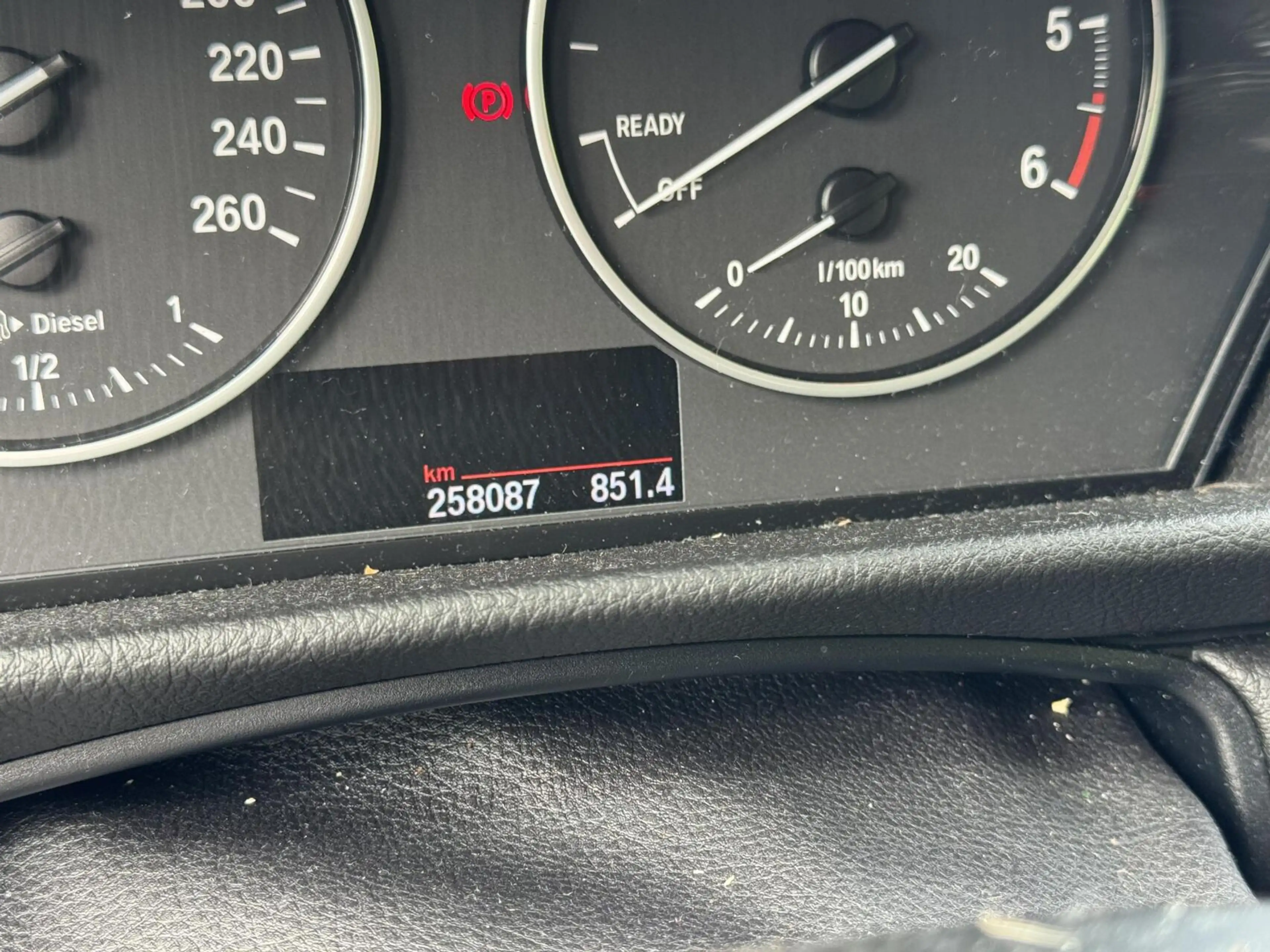 BMW 216 2-serie Active Tourer 216d Centennial High Executi — photo 8