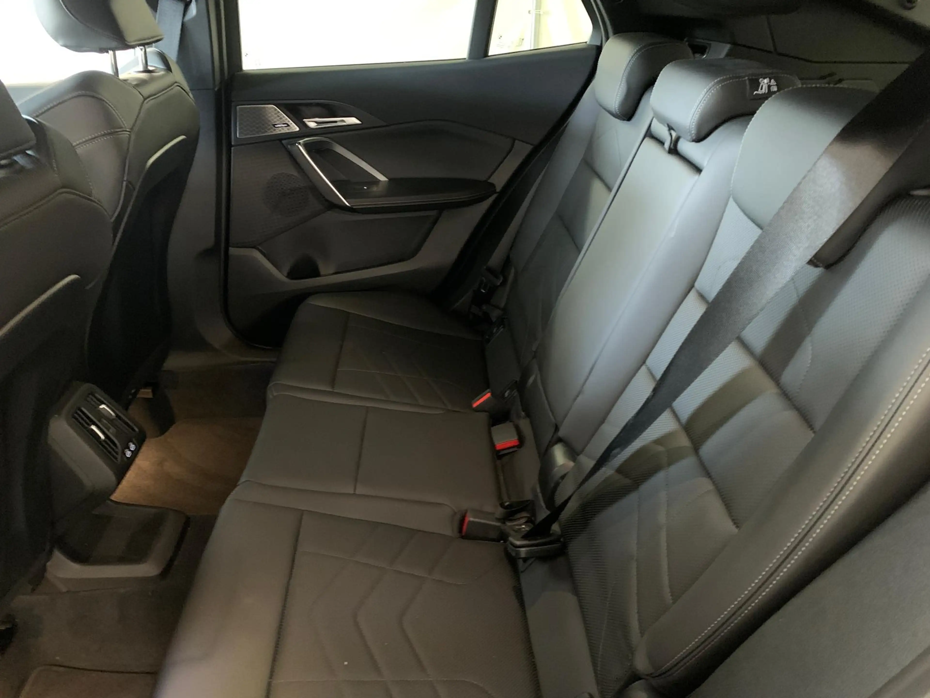 BMW X2 20d xDr M Sport ICONIC/21“/DRIVING+/LED+/360 — photo 10