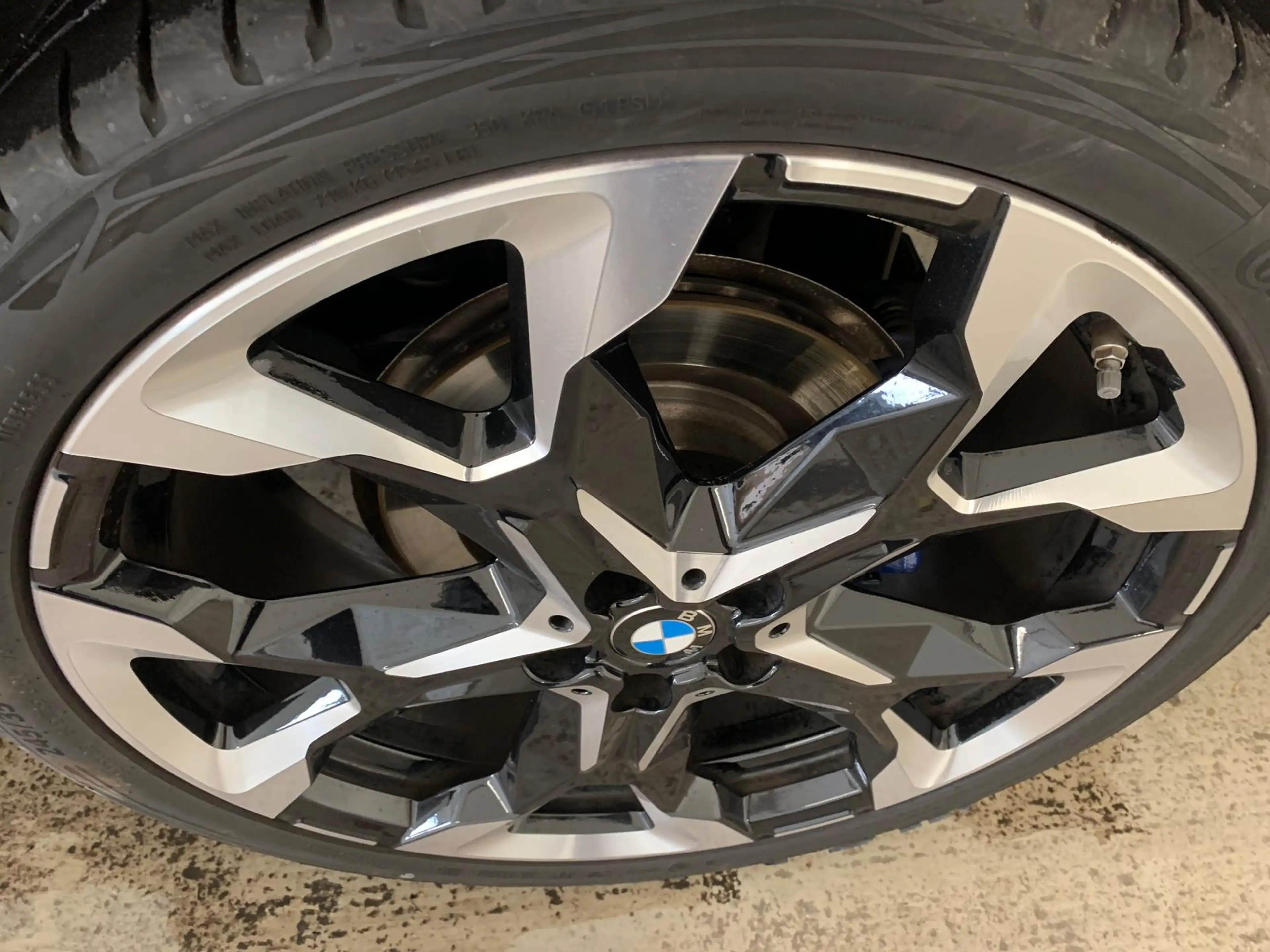BMW X2 20d xDr M Sport ICONIC/21“/DRIVING+/LED+/360 — photo 9
