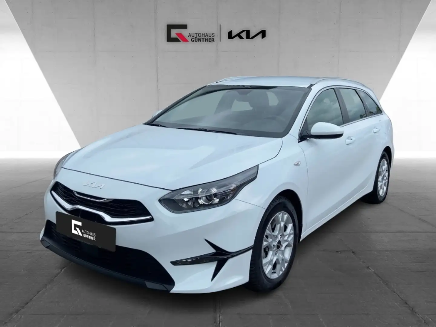 Kia Ceed / cee'd Sportswagon Vision 1.5 T-GDI DCT7 Kamera CarPlay Bianco - 1