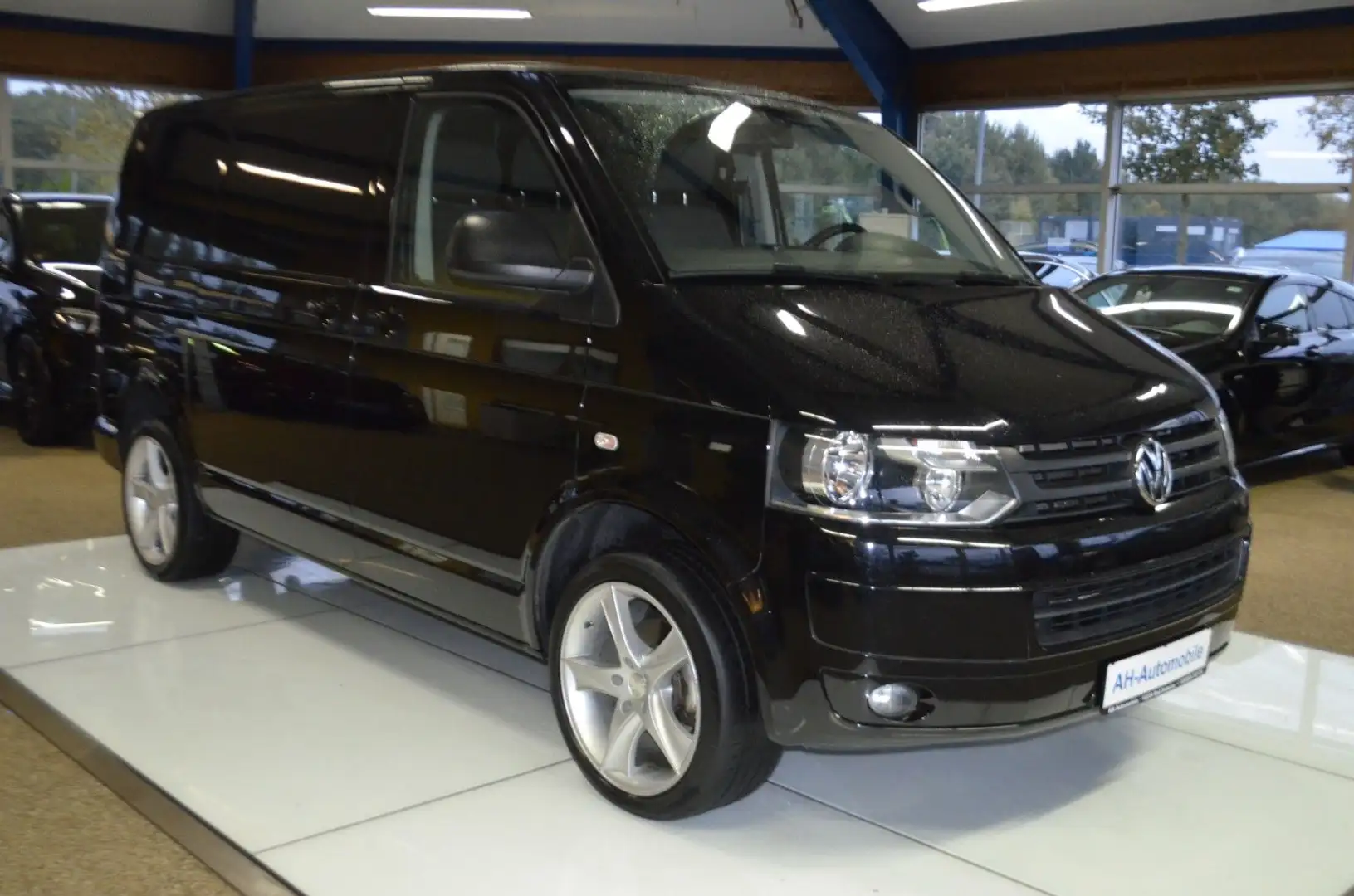 Volkswagen T5 Transporter Kasten-Kombi AUTOMATIK / NAVI Schwarz - 2