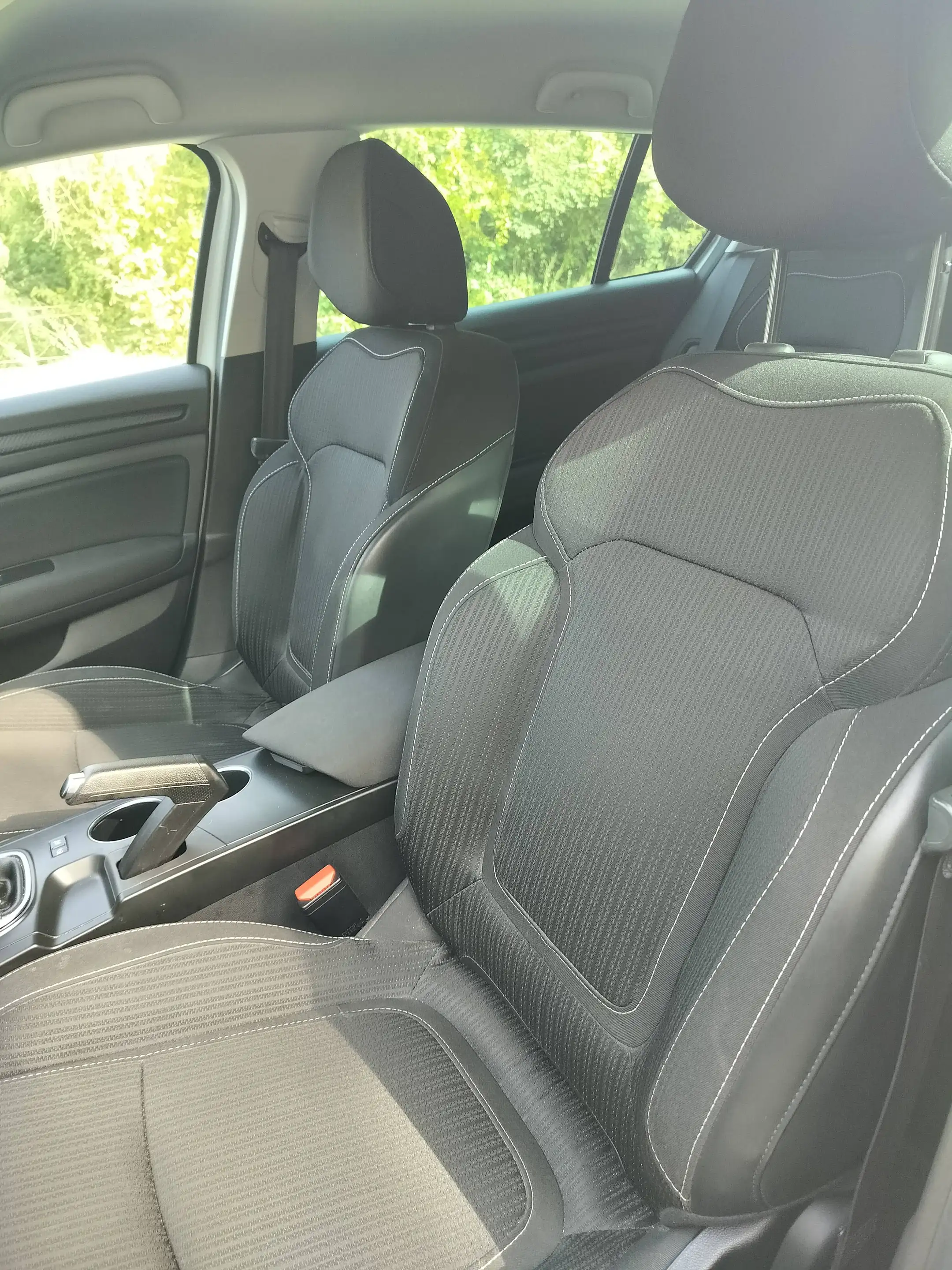 Renault Megane Mégane SW 1.2 TCe Energy Zen — photo 7