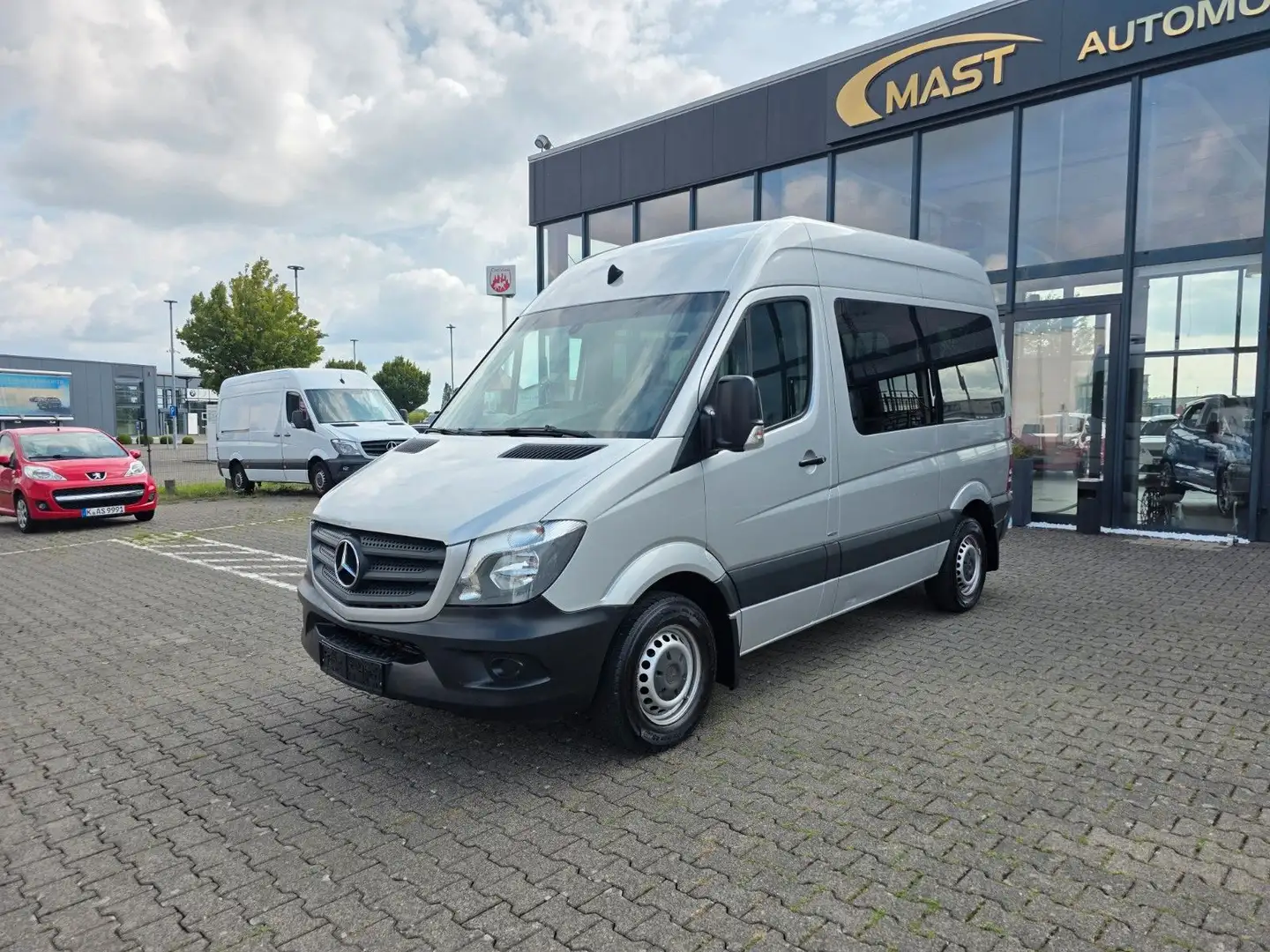 Mercedes-Benz Sprinter SPRINTER  MIT BEHINDERTENGERECT RAMPE Grau - 1