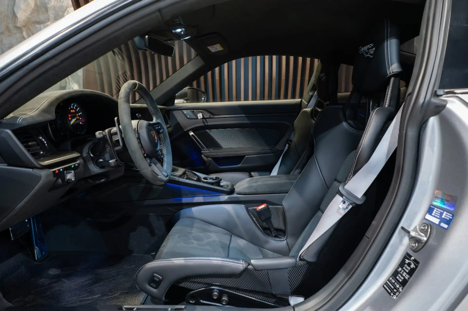 포르쉐 911 GT3 2023 실버 사진 7