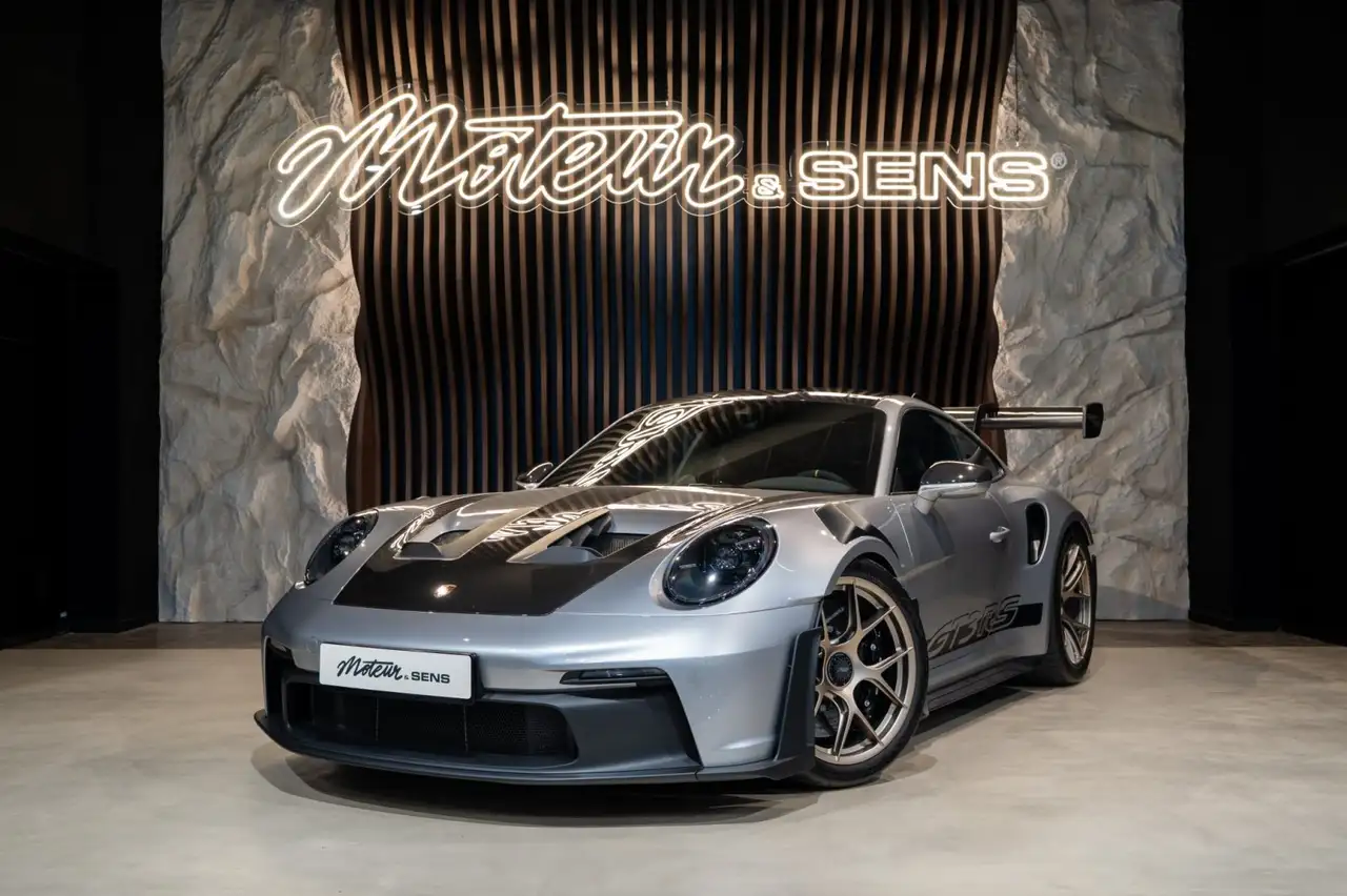 Porsche 992