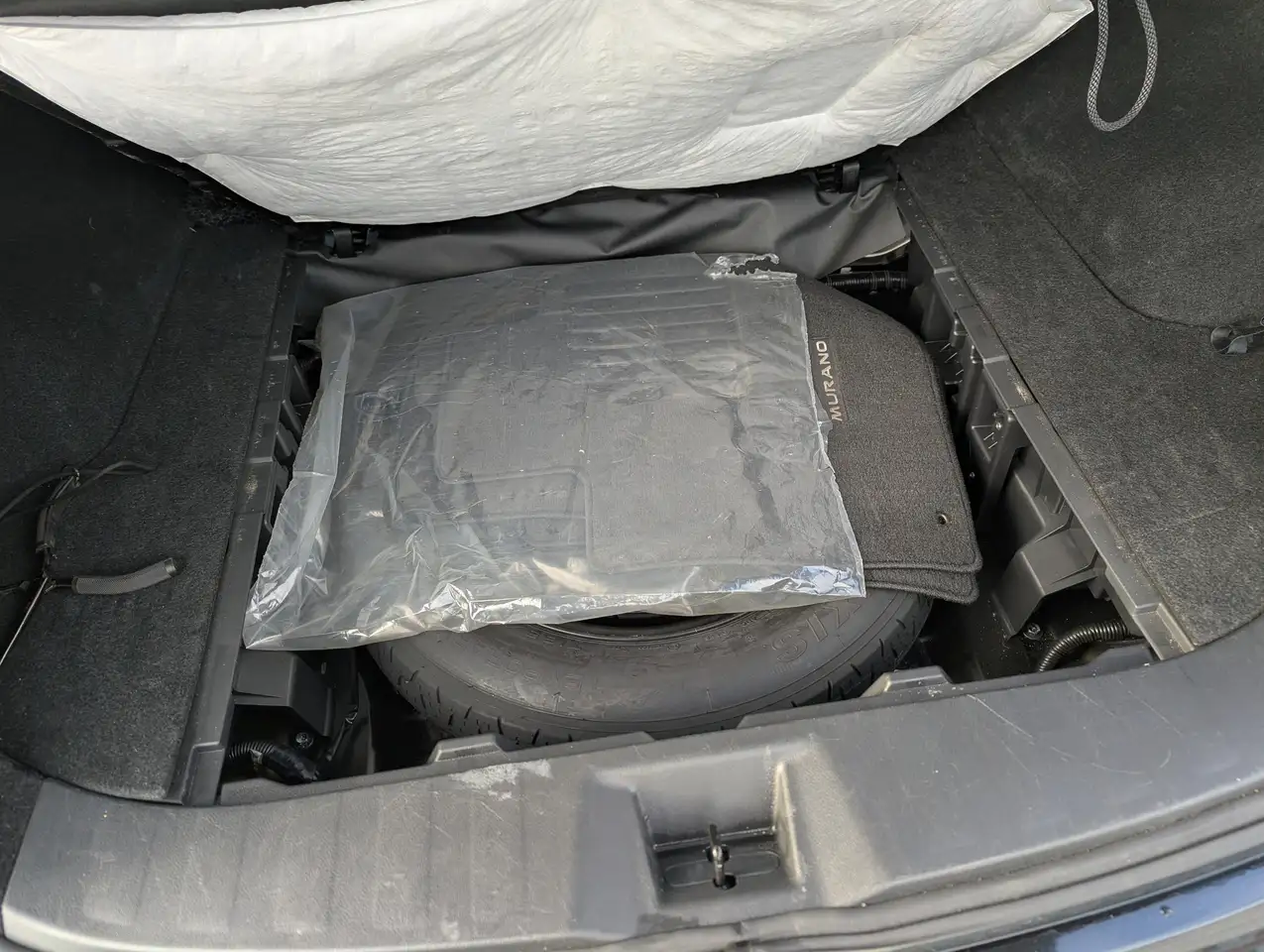 Nissan Murano снимка Nissan Murano