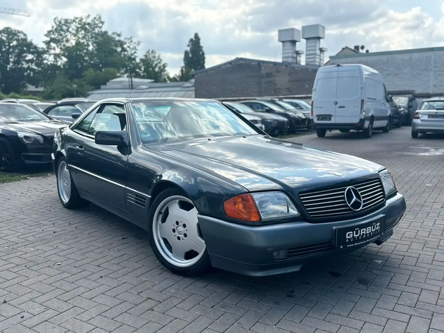 Mercedes-Benz SL 280 Cabrio AMG Automatik El.Sitze siva - 1