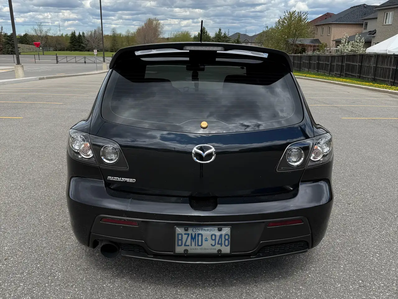 Mazda Mazdaspeed3 снимка Mazda Mazdaspeed3
