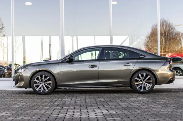 Peugeot 508 view 5