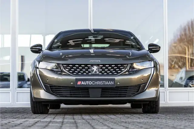 Peugeot 508 view 3