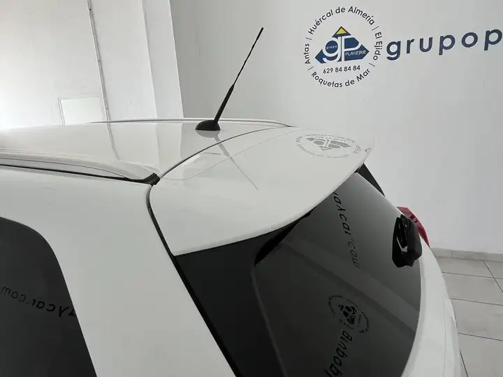 Suzuki Vitara 2023, foto 4