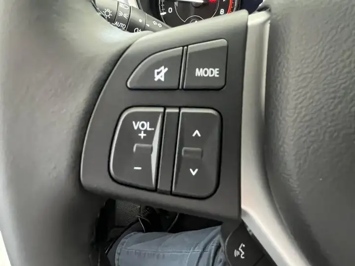 Suzuki Vitara 2023, foto 7