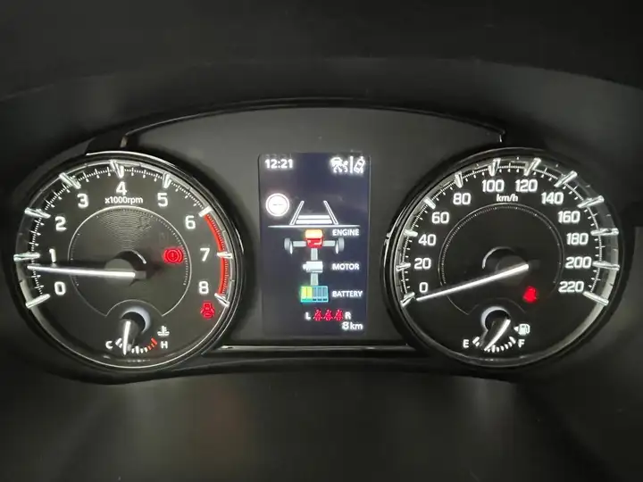 Suzuki Vitara 2023, foto 18