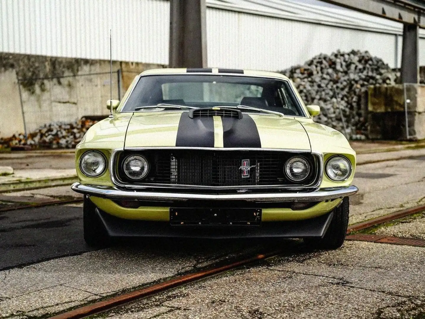 Ford Mustang Mustang I Fastback Oro - 2