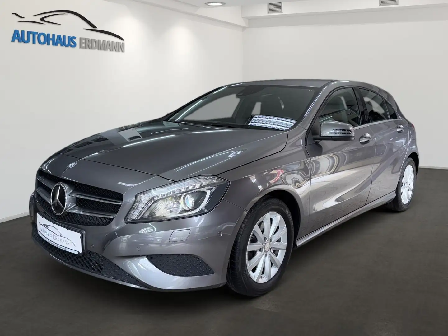 Mercedes-Benz A 200 Autom*Navi*Xenon*Leder*PDC vo+hi*Klimaaut. Сірий - 1