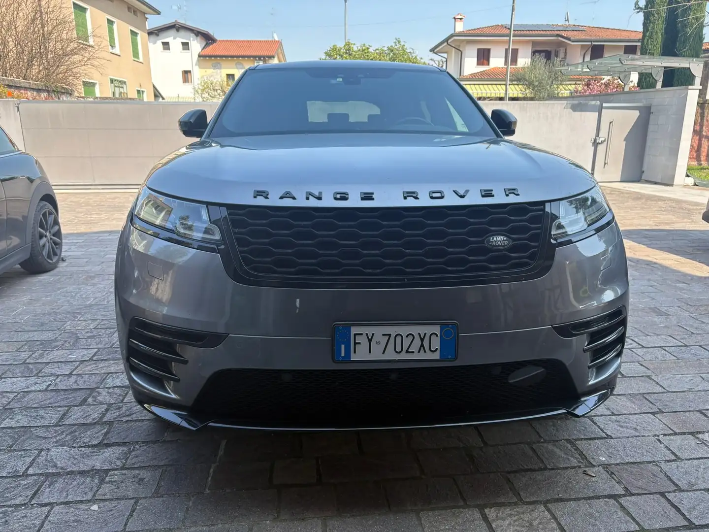 Land Rover Range Rover Velar Range Rover Velar 2.0d i4 R-Dynamic S 180cv Grigio - 2