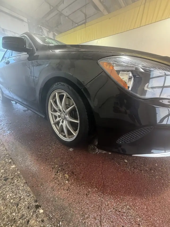 Mercedes-Benz CLA снимка Mercedes-Benz CLA
