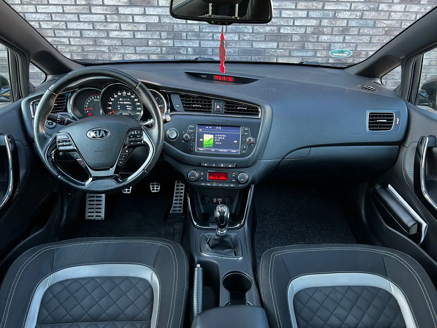 Kia Ceed SW / cee'd SW Sportswagon 1.0 T-GDi GT-Line Panorama|Camera|Trek Чорний - 2