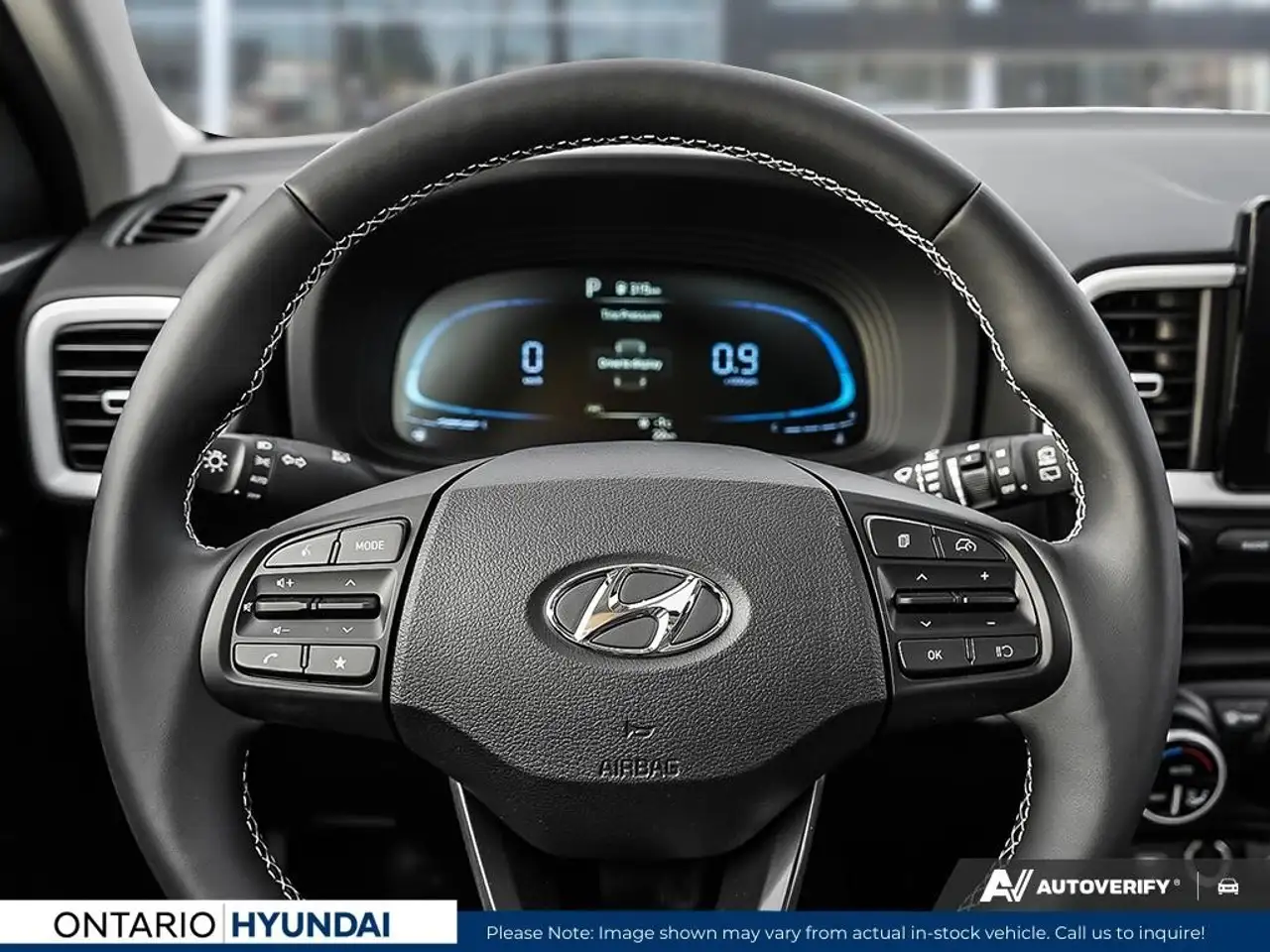 Hyundai Venue снимка Hyundai Venue