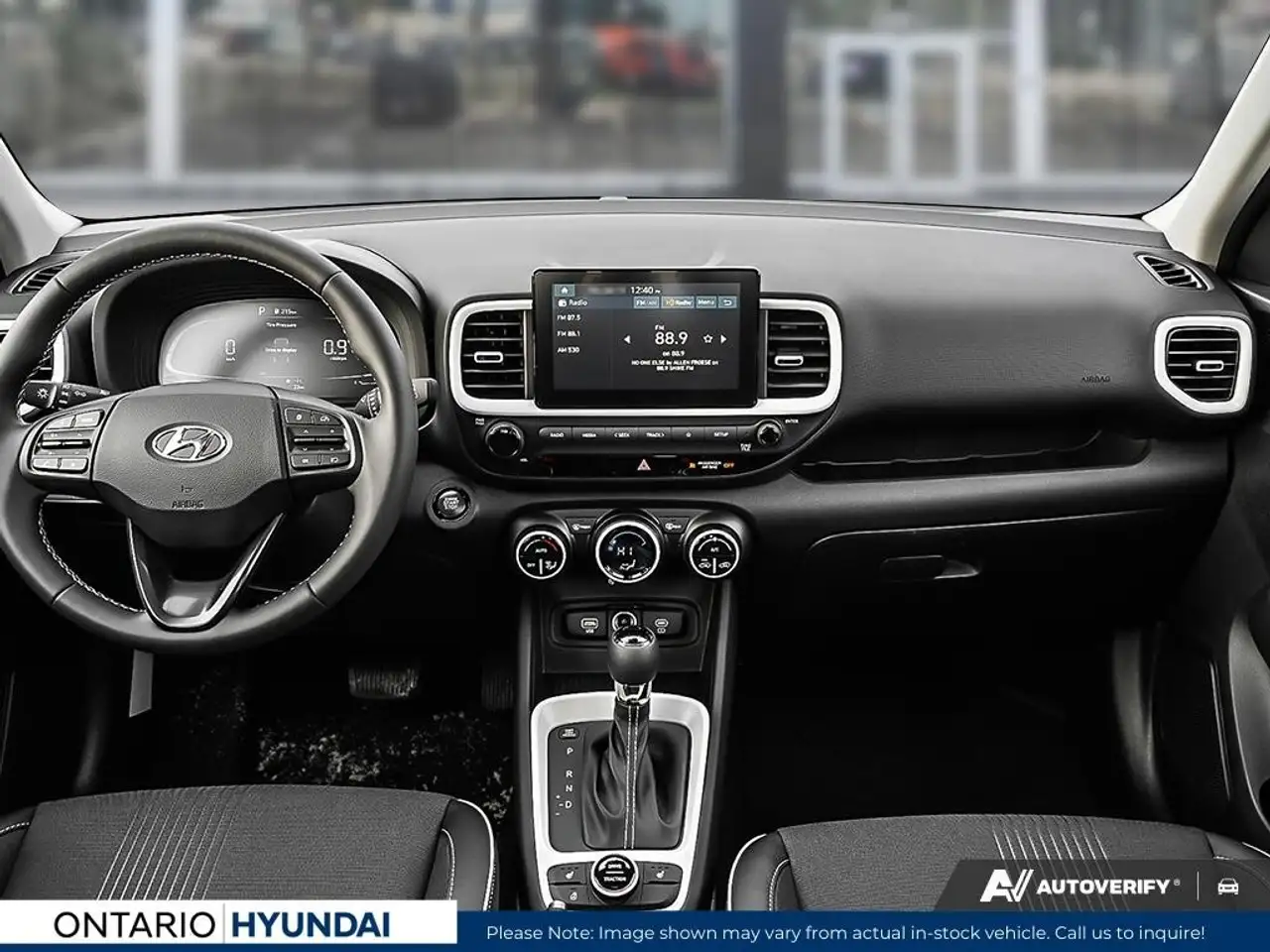 Hyundai Venue снимка Hyundai Venue