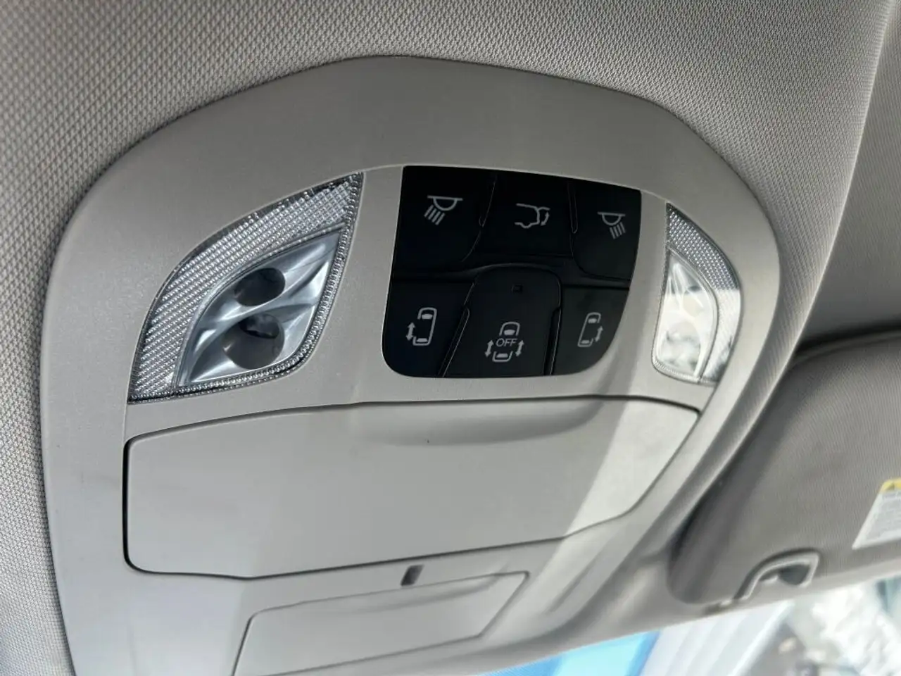 Chrysler Grand Caravan fotografie Chrysler Grand Caravan