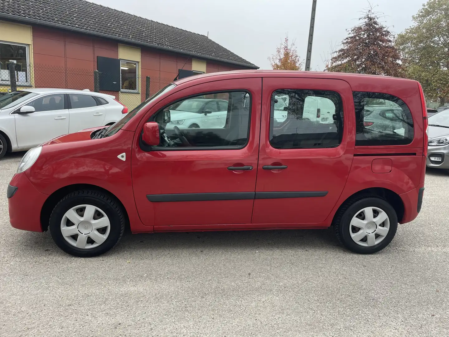 Renault Kangoo Kangoo 1.5 dCi 90 eco2 FAP Expression Euro 5 Rouge - 2