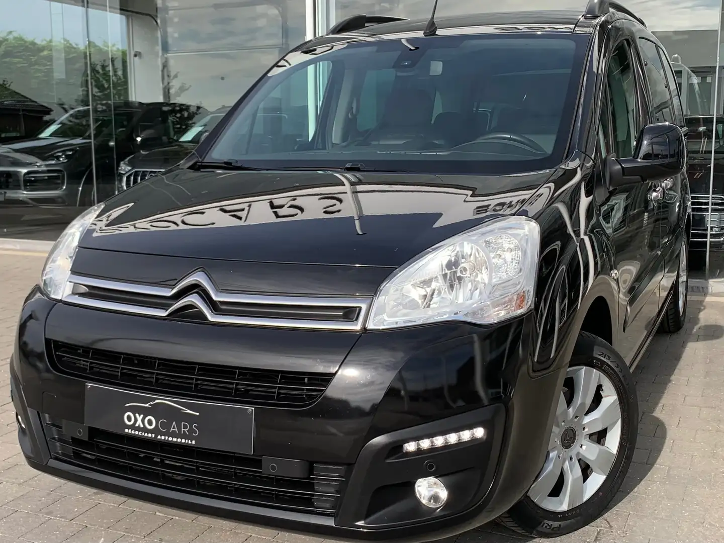 Citroen Berlingo 1.6HDI / Gps / Cruise / Camera / CarPlay / TVA / Negro - 1