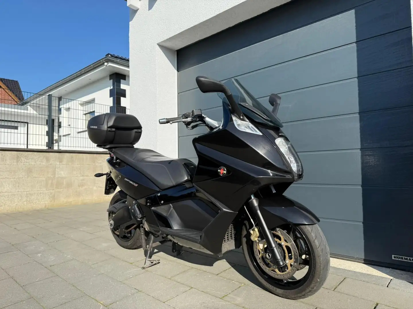 Gilera GP 800 100 Jahre Edition Top zustand Noir - 2