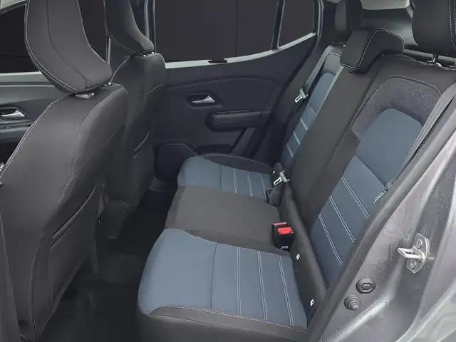 Dacia Sandero view 9