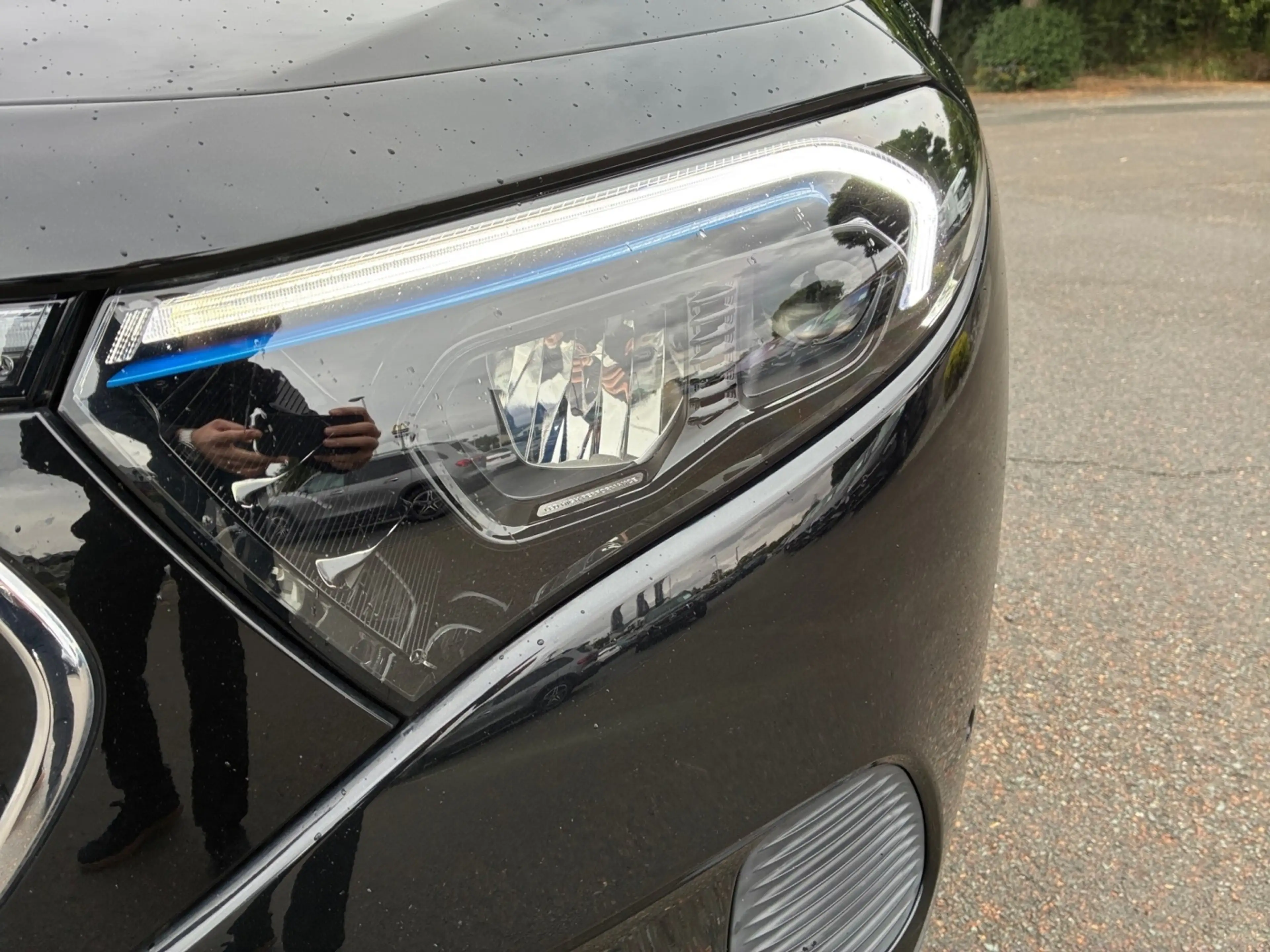 Mercedes-Benz EQA 250 MBUX+Progressive+Ambiente+Fahrassist+LED — photo 4