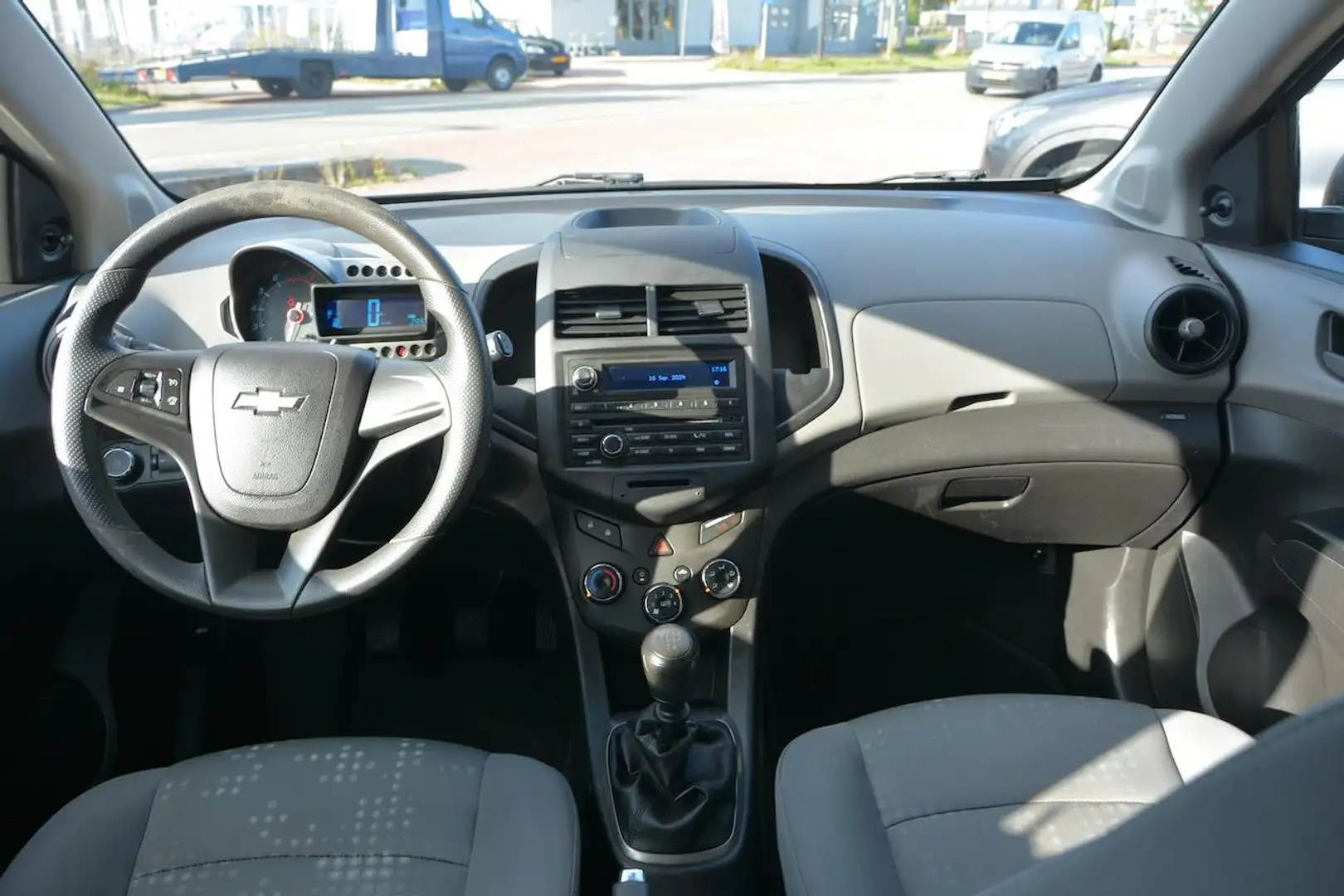 Chevrolet Aveo 1.2 LS Airco|Cruise|Start Pas na n paar keer! Rood - 2